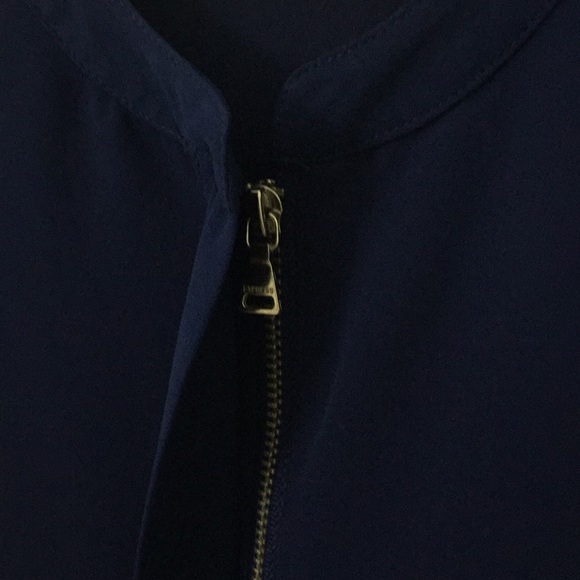 Express Blouse - Picture 3 of 5